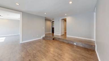 Main picture of 2272 Orangewood Pl