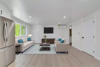 Main picture of 5191 W 20th St