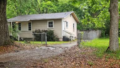 Main picture of 156 9th Ave