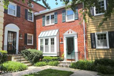 Main picture of 6718 Kenwood Forest Ln