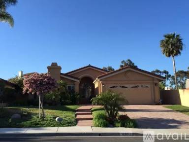 Main picture of 11897 Avenida Sivrita