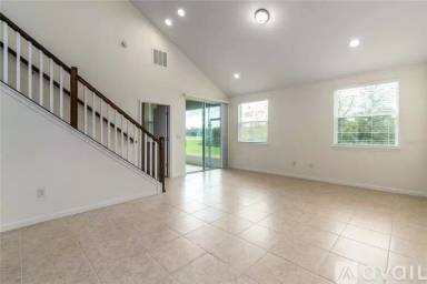 Main picture of 11621 Rolling Green Dr