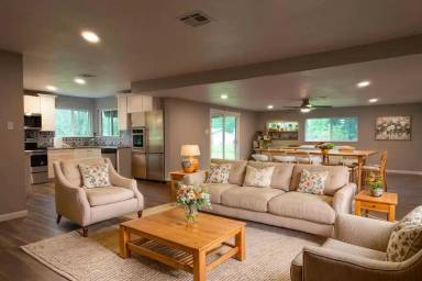 Main picture of 25373 Goodson Rd