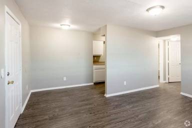 Main picture of 804 NW 12th St