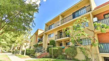 Main picture of 1140 Elm Ave
