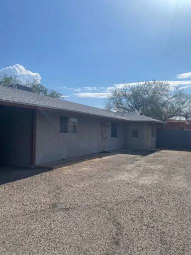 Main picture of 2886 N Sparkman Blvd