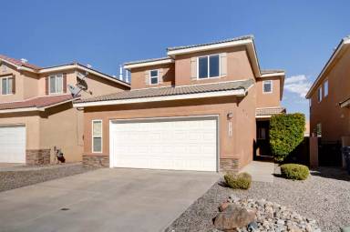 Main picture of 1316 Bernardo Ct NE