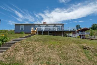 Main picture of 269 Doe Meadows Dr