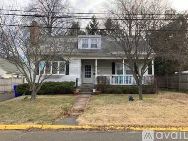 Main picture of 12 Jefferson Ave