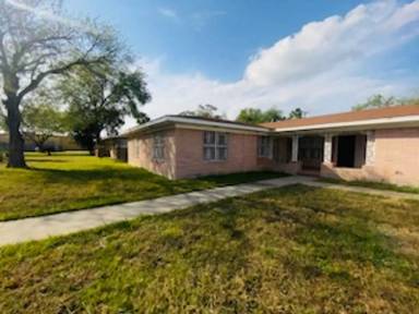 Main picture of 816 Walnut Ave