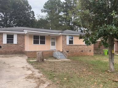 Main picture of 2426 Sea Gull Ln