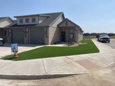 Main picture of 2525 - 2555 138th St