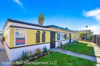 Main picture of 6422 1/2 S Victoria Ave