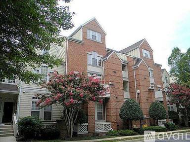 Main picture of 1304 Garden Wall Cir