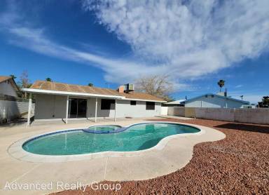 Main picture of 4479 Eureka Cir