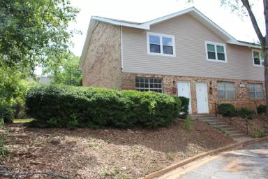Main picture of 2505 Redwood Ct
