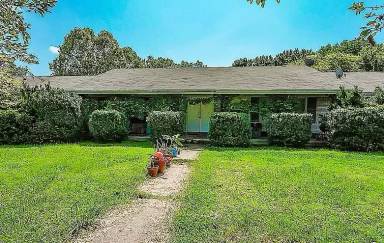 Main picture of 707 Skyline Ridge Dr