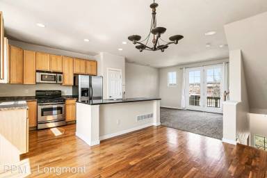 Main picture of 664 Casper Dr