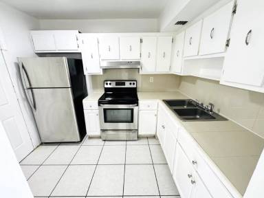 Main picture of Royal Point Condo