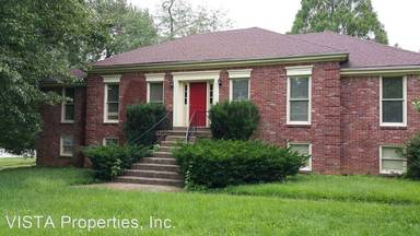 Main picture of 100 Willow Stone Way