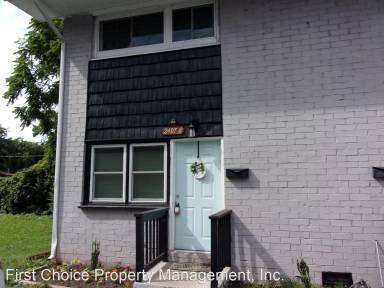 Main picture of 2405 Julia Ave