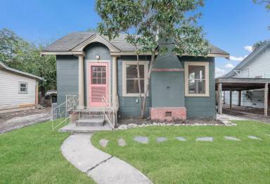 Main picture of 6-8 French Ct