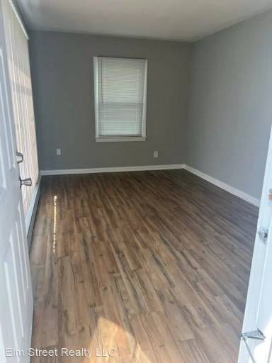 Main picture of 1122 Vine St