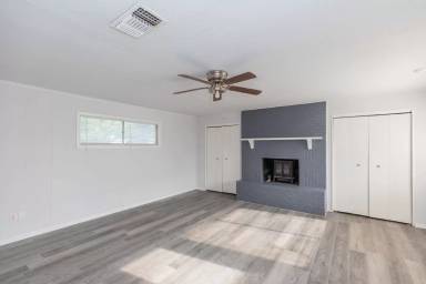 Main picture of 2706 Curtis Dr - B