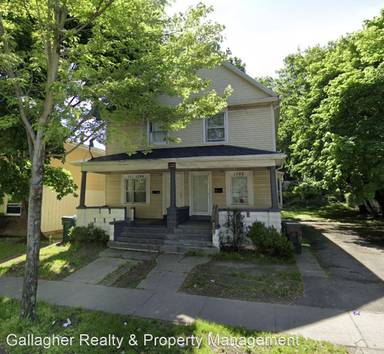 Main picture of 1704 Saint Paul St
