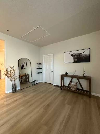Main picture of 5922 Pythagoras Rd