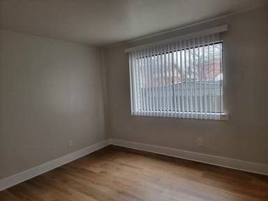 Main picture of 306 E Taylor St