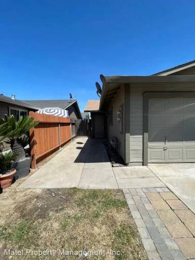 Main picture of 5906 Stretch Dr