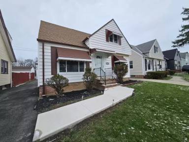 Main picture of 19807 Gardenview Dr