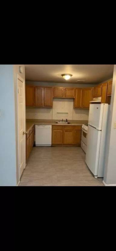Main picture of 13B Kingery Quarter