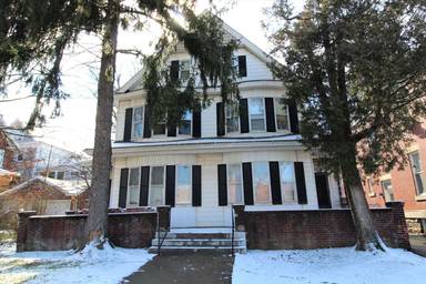 Main picture of 204 Wilson Ave