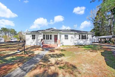 Main picture of 4520 Sunray Ave