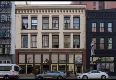Main picture of 418 SW 4th Ave