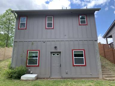 Main picture of 175 Duckworth Ave