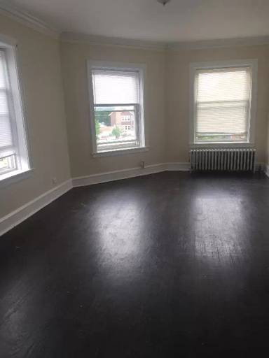 Main picture of 4423 W Fullerton Ave