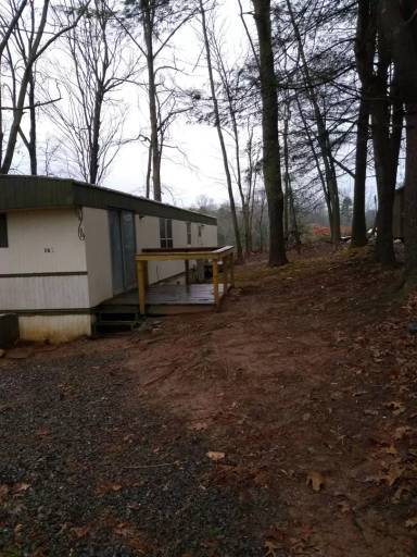 Main picture of 15 Holly Acres Ln