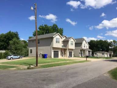 Main picture of 531 S Ponca Ave