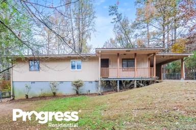 Main picture of 2960 Winchester Dr