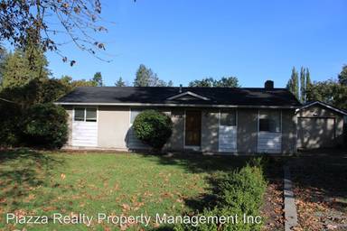 Main picture of 1318 Railroad Ave