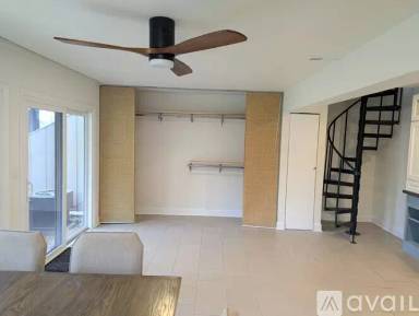 Main picture of 32 Montego Colony