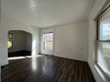 Main picture of 1428 1st Ave N