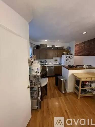 Main picture of 80 Lanark Rd