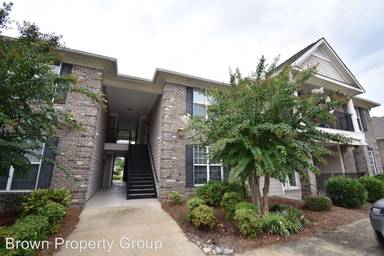 Main picture of 811 Astron Ln