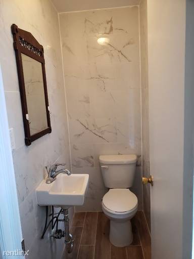 Main picture of 1762 66th St