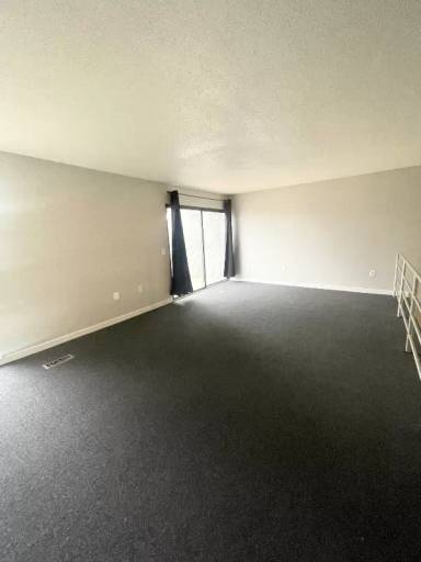 Main picture of 2376 Nutmeg Ter