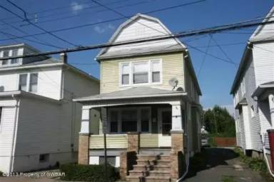 Main picture of 223 Pringle St